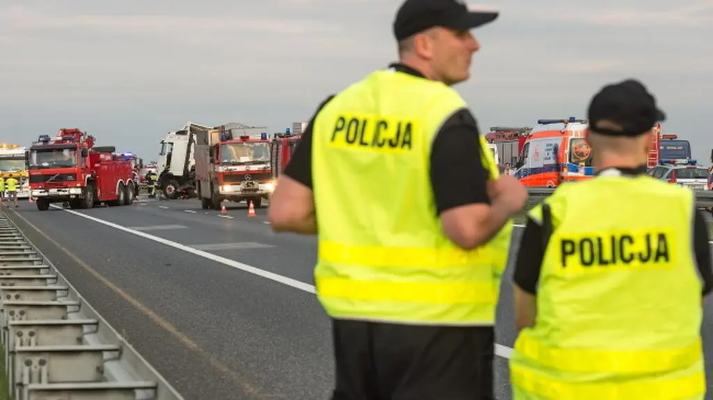 Policja: ostateczny bilans wypadku to cztery ofiary śmiertelne