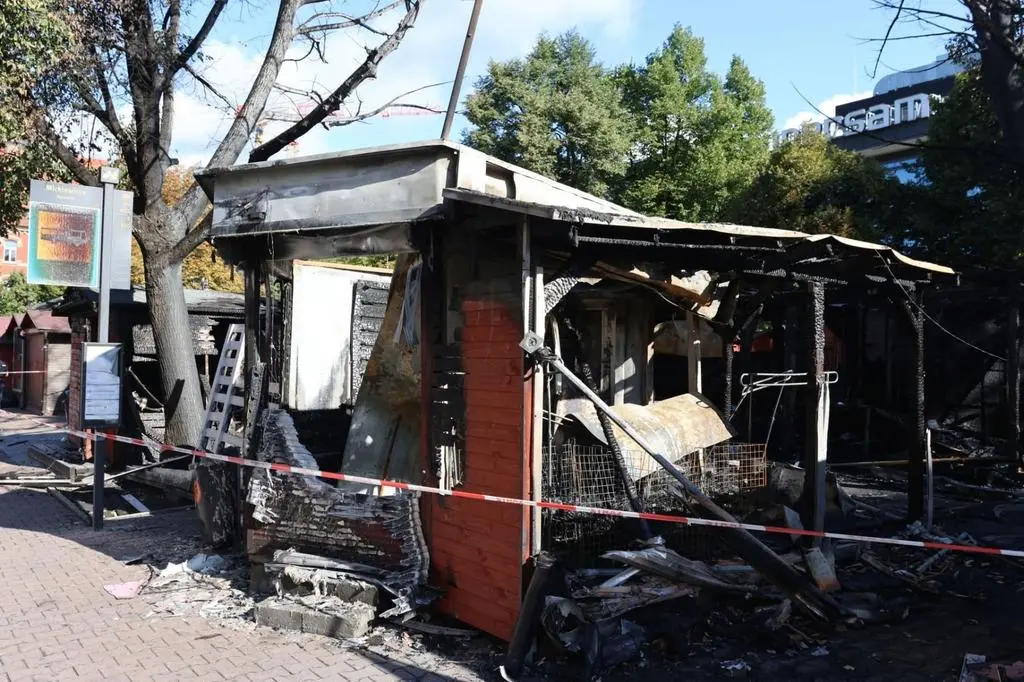 15 boksów spłonęło doszczętnie