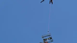 Montaż wieży i iglicy na budynku w Rzeszowie 