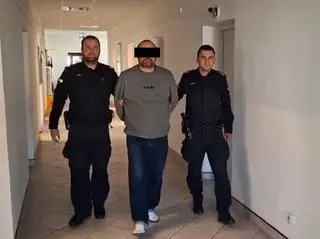 Mężczyzna odpowie za włamanie sprzed 23 lat