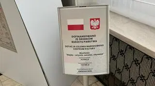 Koszt wystawy to 130 tysięcy 166 złotych, z czego 70 tysięcy dofinansowano z budżetu państwa