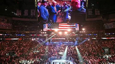 700 tysięcy dolarów tylko za wymianę trawnika przed Białym Domem