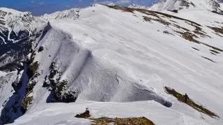 Śmiertelny wypadek w Tatrach. Turysta zsunął się ze zbocza
