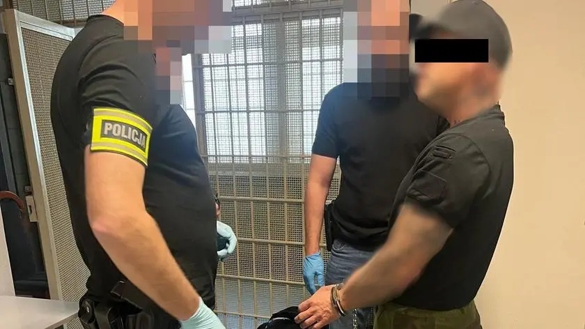 "Napad planował pół roku". Odjechał autem, w którym było pół miliona złotych