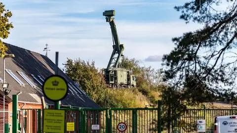 Mobilny radar wojskowy w Danii po licznych obserwacjach dronów w tym kraju