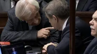 "Wiadomość od Kaczyńskiego" dla Hołowni. I dwaj pośrednicy