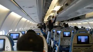 Samolot linii Cathay Pacific, zdjęcie poglądowe 