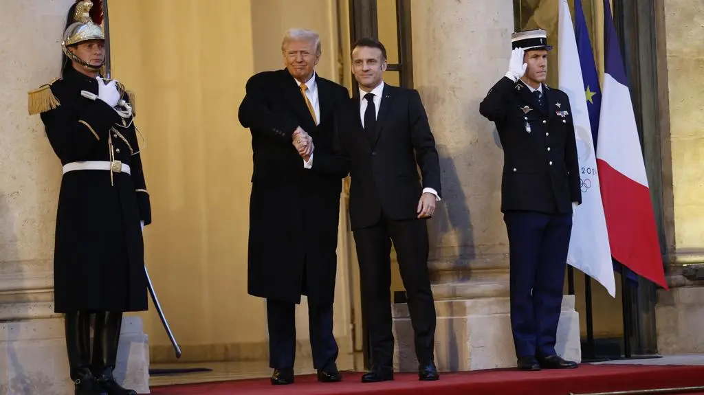 Donald Trump spotkał się w Paryżu z Emmanuelem Macronem  