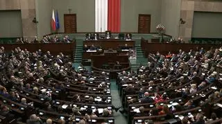 Sejm zdecydował w sprawie weta do ustawy łańcuchowej. Kto jak głosował?