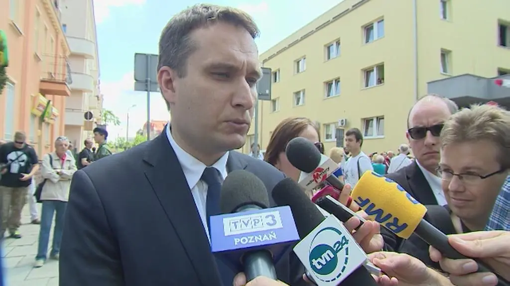 Wiceprezydent Poznania o odczytaniu apelu smoleńskiego