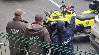 Oprócz policji w poszukiwania zaangażowana jest m.in. straż leśna