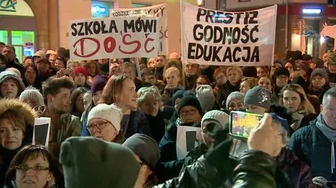 Szkoła mówi dość. Wiec poparcia dla nauczycieli we Wrocławiu