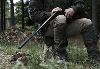 Śmiertelny strzał na polowaniu. Wykluczające się wersje