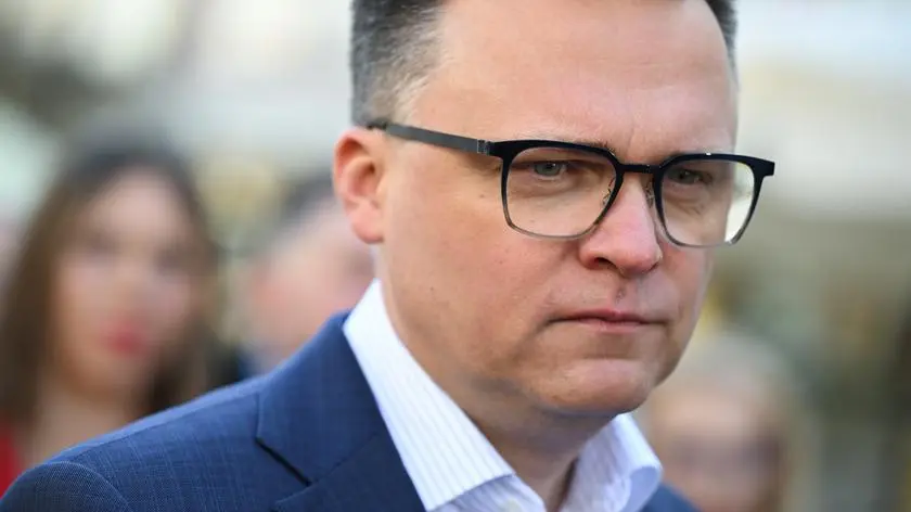 O czym Hołownia rozmawiał z PiS? Nieoficjalne ustalenia "Faktów" TVN