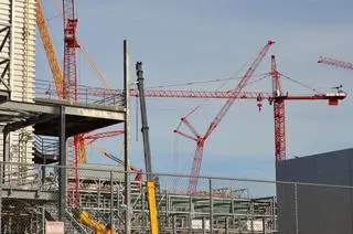 Budowa fabryki Intela w USA