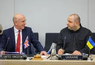 Z odsetek od rosyjskich aktywów kupią broń dla Ukrainy