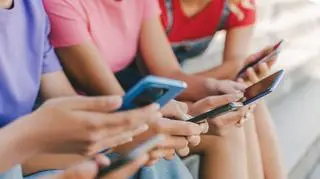 Chcą zakazu mediów społecznościowych dla dzieci. Jest porozumienie