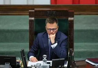 "Niesłychanie trudne" zadanie przed Hołownią. Ale ma poparcie