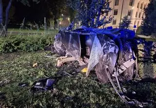 Pijany kierowca wypadł z drogi, nie żyje 16-latek