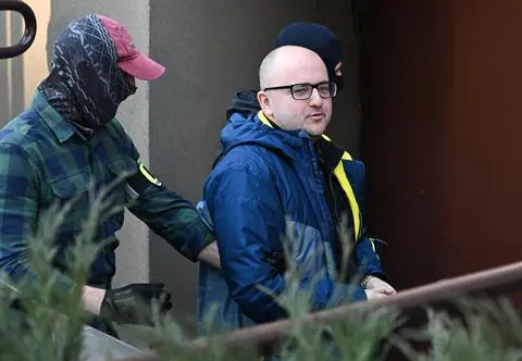 Posłowi PiS Dariuszowi Mateckiemu grozi 10 lat więzienia. Jeśli zapłaci, wyjdzie na wolność