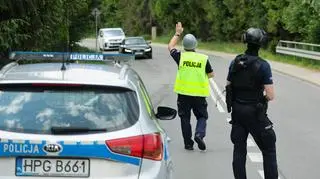 Akcja poszukiwania 57-latka podejrzewanego po podwójne morderstwo