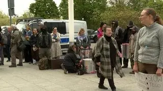 Podkreślali, że za pomaganie nie można karać 