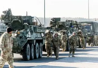 Grupa Bojowa wraca do domu. "Ta korekta nie zmieni sytuacji bezpieczeństwa w Europie" 