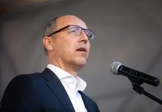 Kim był Andrij Parubij?