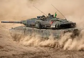 CNN: Niemcy chcą zbudować najsilniejszą armię w Europie