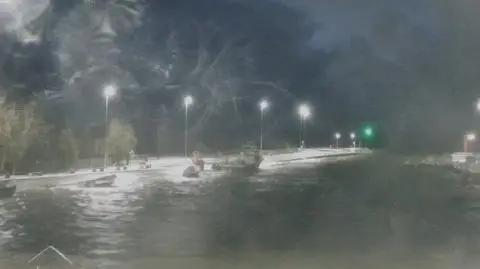 Woda z zalewu wiślanego zalewa Frombork