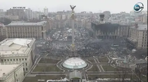 Zniszczenia na kijowskim Majdanie Niepodległości po antyrządowych protestach