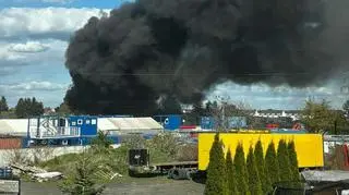 Pożar hali w Luboniu