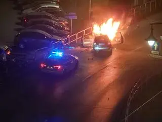 Pożar fiata w Bytomiu, jechało nim czterech 15-latków