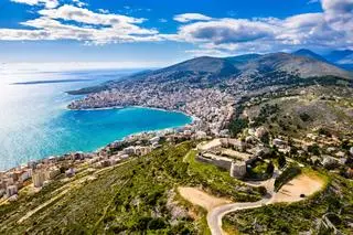 Wlora, Albania