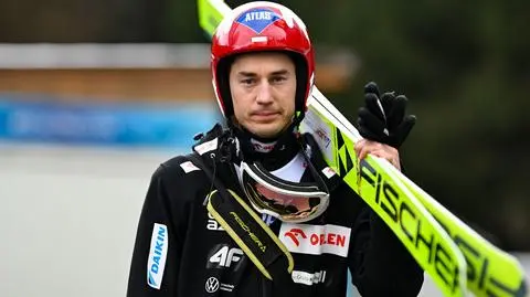 Niepokojące informacje po "dalekim skoku" Stocha. Czeka na badanie