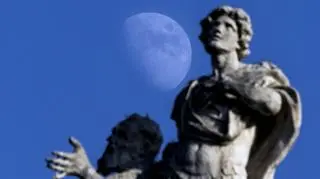 Kiedyś numer trzy, teraz wykluczony. Kardynał chce się dostać na konklawe
