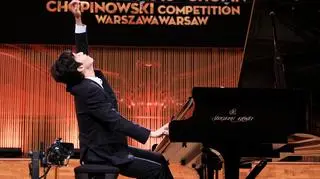 Hyuk Lee kocha i muzykę, i grę w szachy