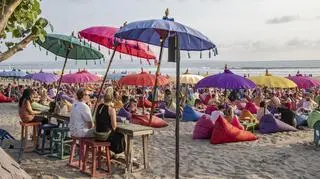 Kuta Beach to jedna z najpopularniejszych plaż na Bali 