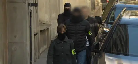 Atak na biuro PO. 44-latek usłyszał dwa zarzuty