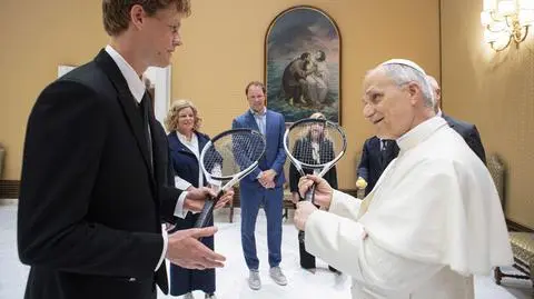 Fan tenisa i lider. Papież przyjął Sinnera 