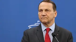 Polacy latają na Bliski Wschód po wybuchu konfliktu. Sikorski pokazał dane