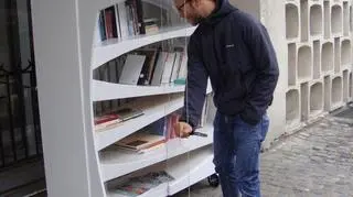 Regał miejski 