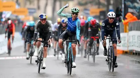 Deszczowy maraton w Tirreno - Adriatico dla gospodarzy