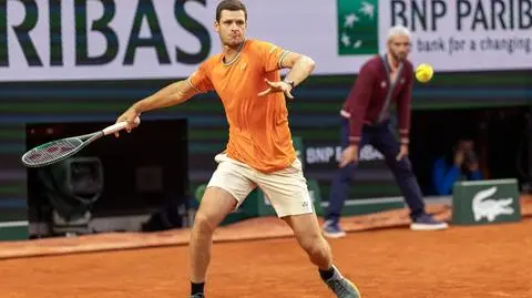 Hurkacz wyszedł z tarapatów. Ma trzecią rundę w Rzymie