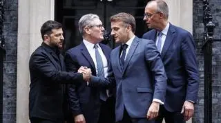 Wołodymyr Zełenski, Keir Starmer, Emmanuel Macron i Friedrich Merz po zakończeniu rozmów w Londynie 