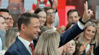 Rafał Trzaskowski w swoim sztabie w Warszawie