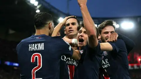 Paryż nie poszedł spać. "Nieskończona przyjemność"