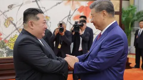 Kim Dzong Un oraz Xi Jinping na spotkaniu w Pekinie 4 września 2025 roku