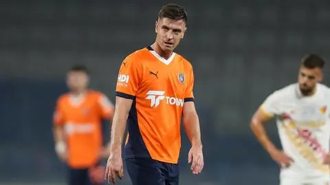 Czarna seria Piątka. Pudło z karnego