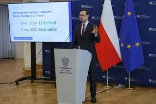 Minister aktywów państwowych Jakub Jaworowski podczas konferencji prasowej